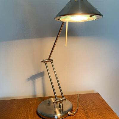 #59 Industrial Desk Lamp