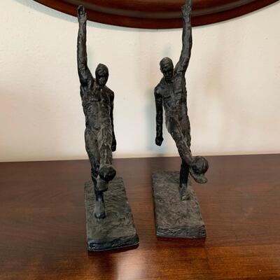 #119 Reaching Athlete Book Ends