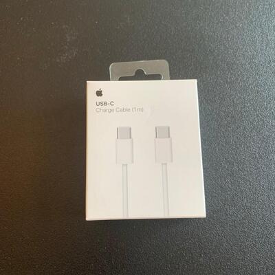 #151 Apple USB-C Charge Cable