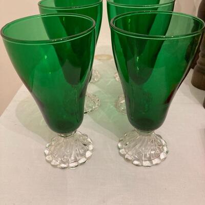 Lot of 6 Vintage Green Glass Goblets