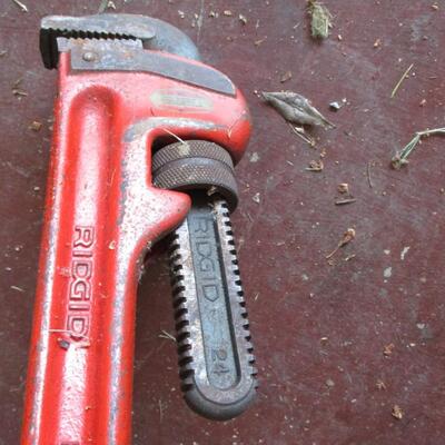 Heavy Pipe Wrench by Rigid USA