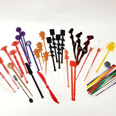 VINTAGE LOT OF STIR STICKS