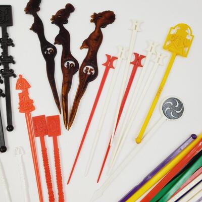 VINTAGE LOT OF STIR STICKS