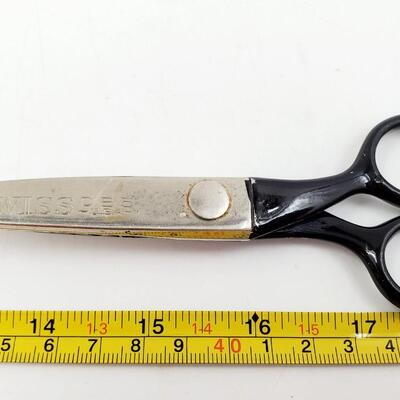 GINGHER AND WISS SCISSOR/SHEAR BUNDLE OF 2