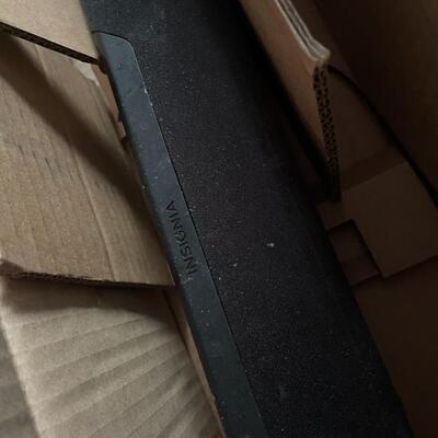 Lot 202- Insignia Bluetooth sound bar.