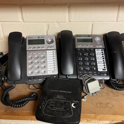 Lot 203- misc. set of AT&T phones