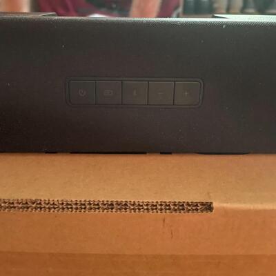 Lot 205- Vizio sound bar 