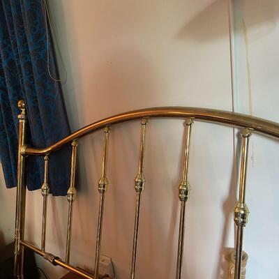 lot 215- brass king head board