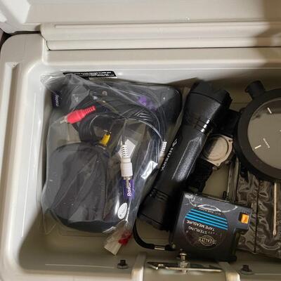 lot 239- Sentry safe with contents