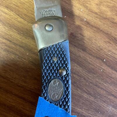 lot 243- Fronteir AA-S1 USA stainless pocket knife