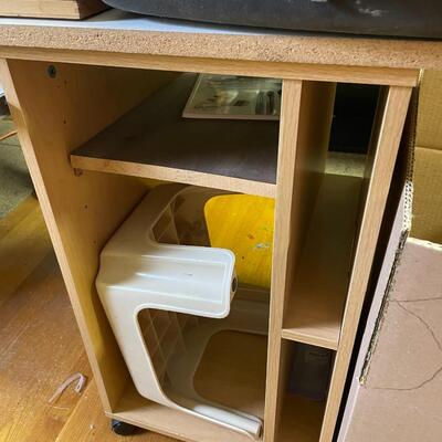 lot 254- rolling desk cabinet, (2) stools
