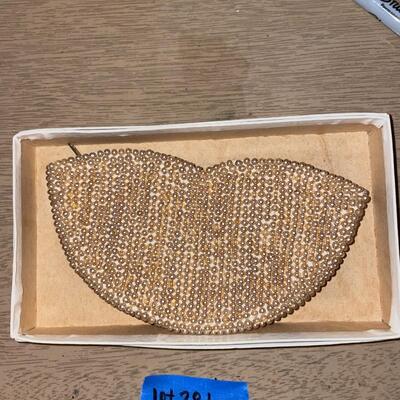Lot 281- Vintage purse