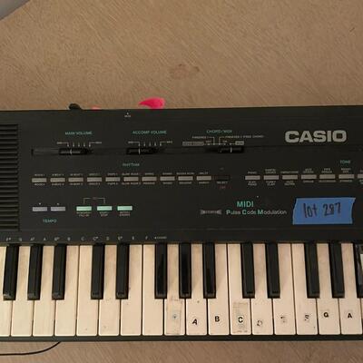 Lot 287- Casio MT-240 Piano 