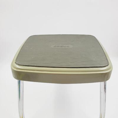 COSCO AVOCADO COLORED METAL FOOT STOOL WITH RUBBER NON SLIP TOP