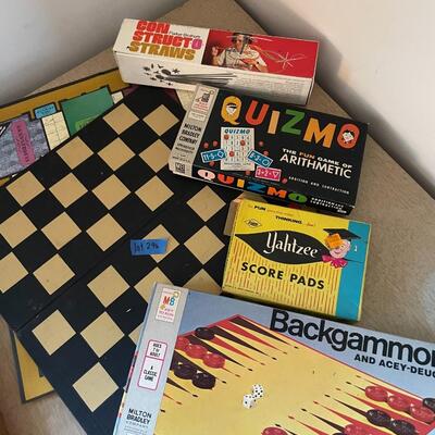 lot 296- lot of vintage games
