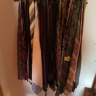 lot 304- lot of misc. ties