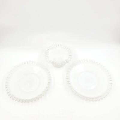 WHITE GLASS BOWL AND 2 PLATES WITH RUFFLED SILVER CRESTED EDGE
