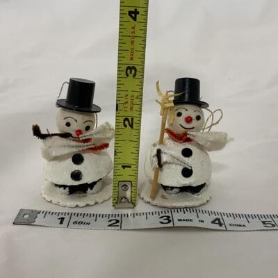 [38] VINTAGE | Tiny Cardboard Snowmen Ornaments