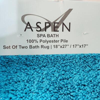 91 - Turquoise Bath Rugs