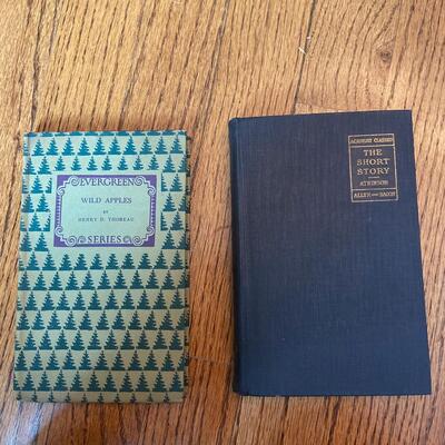 LOT 109 - Vintage Short Stories (2 books), 1923
