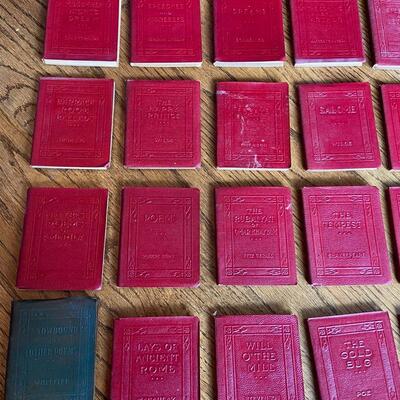 LOT 126 - Little Leather Library Books, Various Titles, Vintage (28 books)
