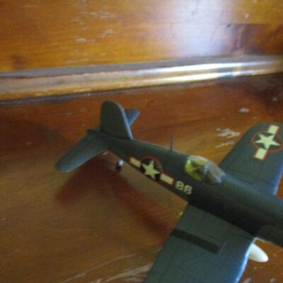 Franklin Mint F4U Corsair Black Sheep Squadron WWII Ground Attack Fighter Plane