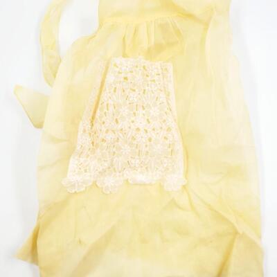 VERY PRETTY VINTAGE SHEER YELLOW APRON WITH FLORAL POCKET