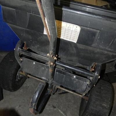 LOT 11  WESTWARD SPREADER 