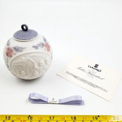 GENUINE LLADRO PORCELAIN CHRISTMAS ORNAMENTS WITH ORIGINAL BOXBUNDLE OF 3 