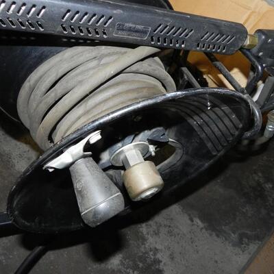 LOT 8  CLEANING SYSTEM