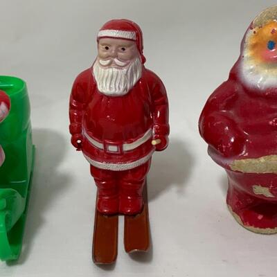 [55] VINTAGE | Three Santas | Plastic | Composite