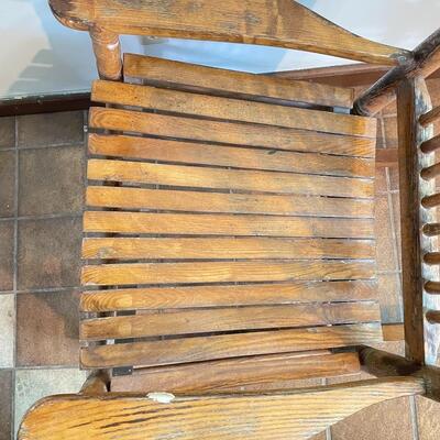 CRACKER BARREL WOODEN ROCKING CHAIR