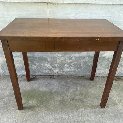 SMALL SOLID WOOD TABLE/DESK 