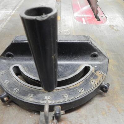LOT 29   DELTA  ROUTER TABLE SAW