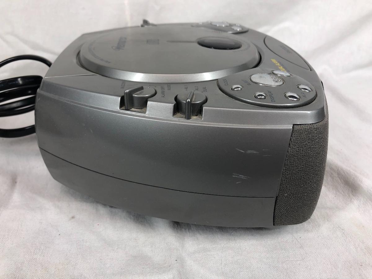 Memorex Dual Alarm Clock Radio CD Player
