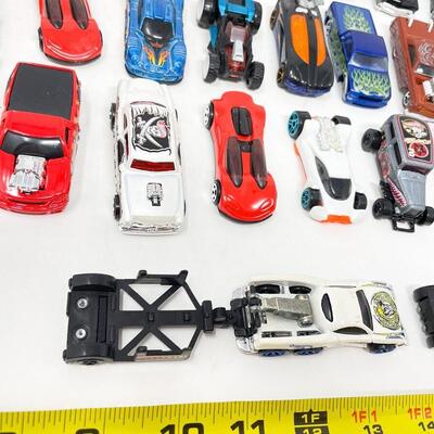 HOT WHEELS CAR LOT