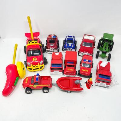 LARGE TOY CAR LOT - VARIOUS BRANDS