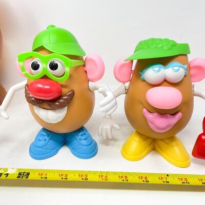 MR. & MRS. POTATO HEAD FAMILY LOT - 1985 & 1995 MODELS