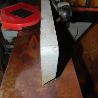 LOT 23  DELTA SAW