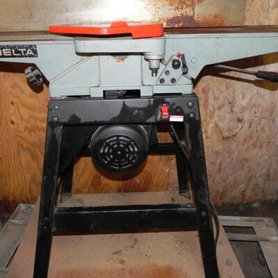 LOT 23  DELTA SAW
