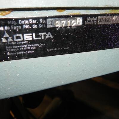 LOT 23  DELTA SAW