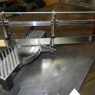 LOT 19 HEMPE MITER BOX