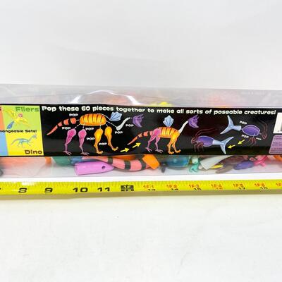 PLASTIC ANIMAL TOY LOT - INCLUDES ZOOMORPHS