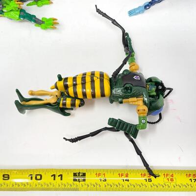 ASSORTED TRANSFORMERS TOY LOT