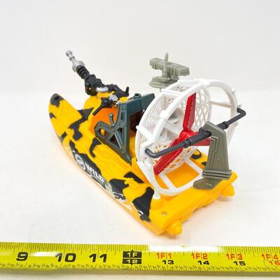 SHIP & SEA CREATURES TOY LOT