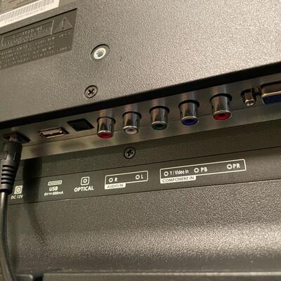 Lot 61  Element 19" TV