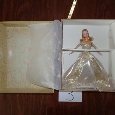 LOT 3  GOLDEN ANNIVERSARY LIMITED EDITION BARBIE