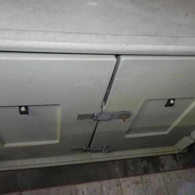 LOT 12  FOOD CART