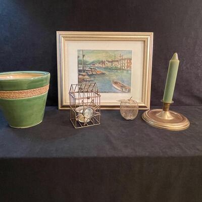 Lot 129  Decor Misc with Framed Print  