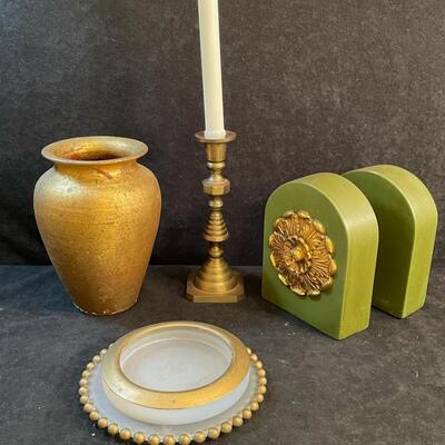 Lot 135  Decor Misc with Green Bookends